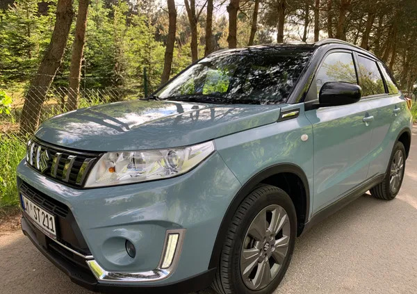 samochody osobowe Suzuki Vitara cena 82000 przebieg: 17000, rok produkcji 2019 z Radzyń Chełmiński